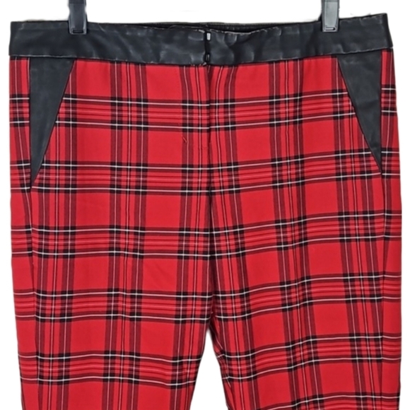 Express Dress Pants Retro Columnist Red Black Plaid, Size 8R - Picture 2 of 8